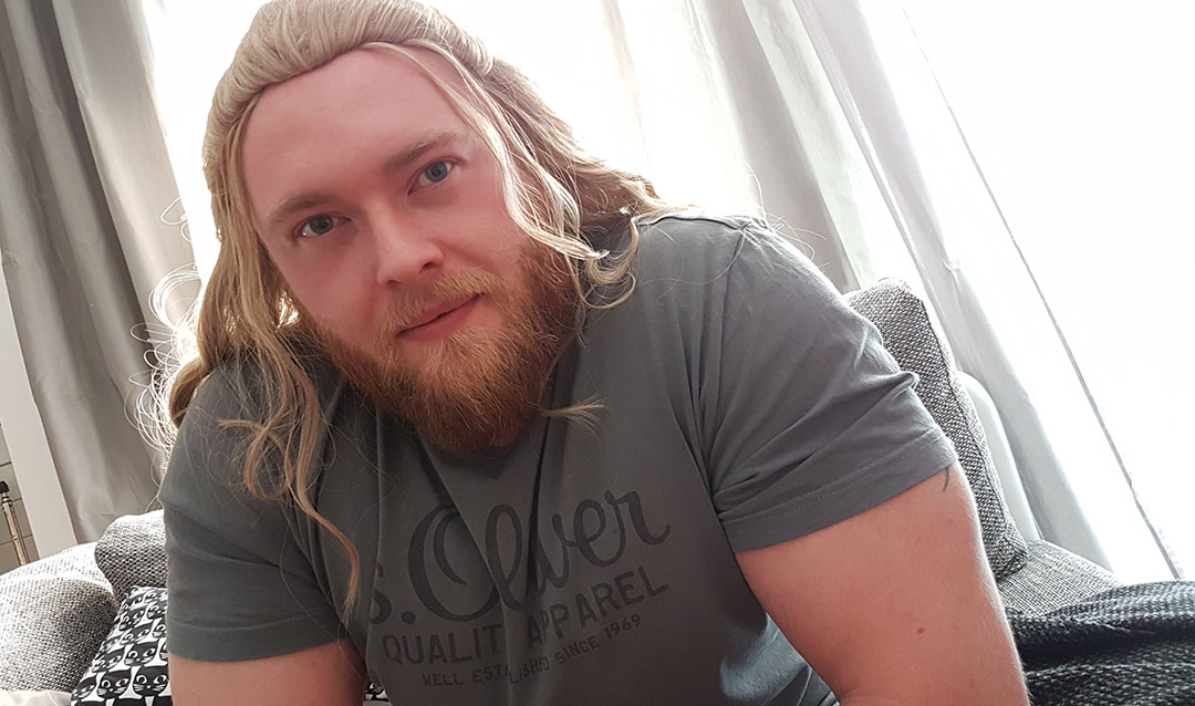 Kes Cosplay Thor Wigtest out of box