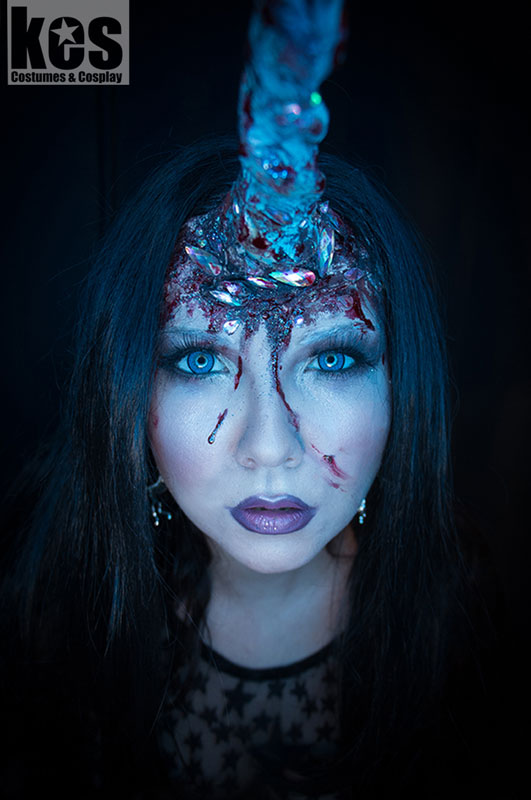 Halloween make-up idea unicorn undead gore 